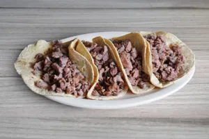 Orden de 3 tacos de bistec con queso