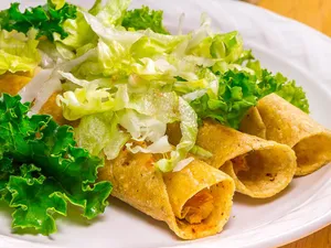 Flautas de Pollo