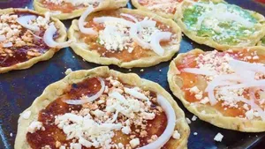 Memelitas con Mollejas (250 gr)