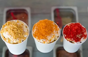 Esquites con pollo y fritura