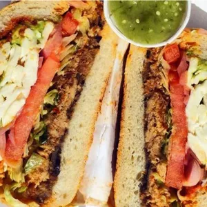 Sandwich Mexicano + Postre GRATIS