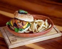 Hamburguesa de Arrachera Especialidad