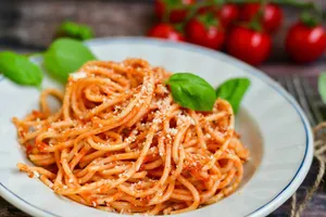 Spaghetti rojo