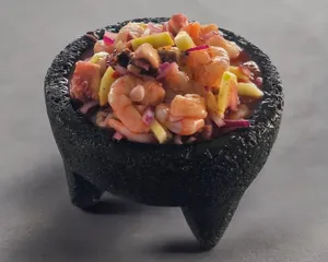 Molcajete de Mariscos