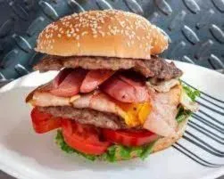 Hamburguesa SalchiBurguer