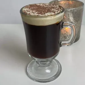 Bebidas Calientes | Café Irlandés