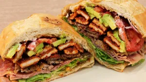 Torta de carne enchilada