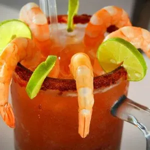 Michelada con Camarón