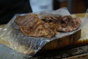 Costilla de Roast Beef con Queso