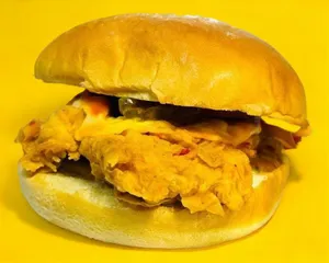 Hamburguesa de Pollo Crujiente