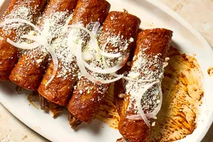 Enchiladas con Cecina