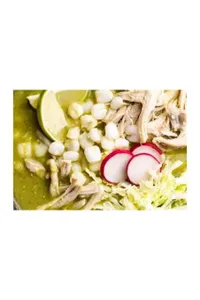 Pozole Verde Grande (Puerco con Cachete)