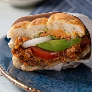 Torta de Milanesa con Pierna + Postre GRATIS