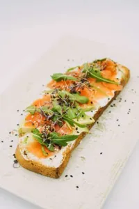 Tosta Salmón