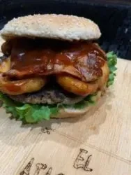 Hamburguesa BBQ Tocino- Onion
