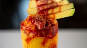 Piña y Nada