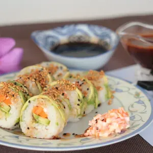 Sushi Aguacate Vegano