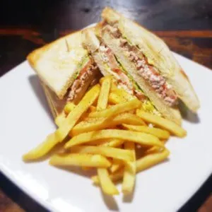 Sándwich de Atún