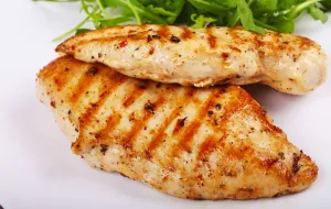 Pechuga con guarnición