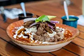 Chilaquiles clásicos con Arrachera