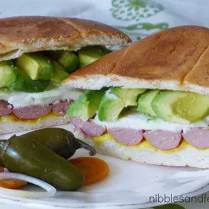 Mega Torta a la Plancha de Salchicha + Postre GRATIS